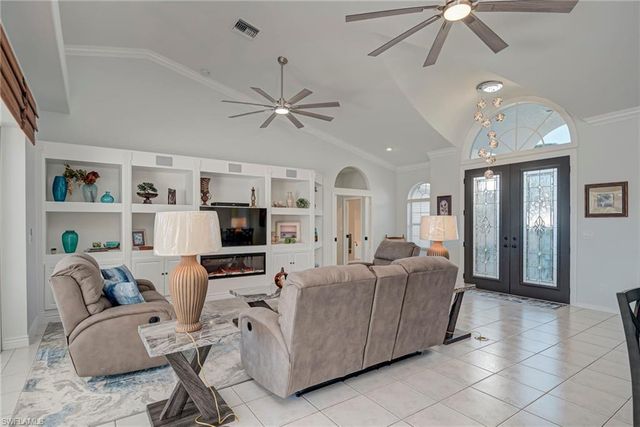 2540 SW 30th ST, Cape Coral, FL 33914