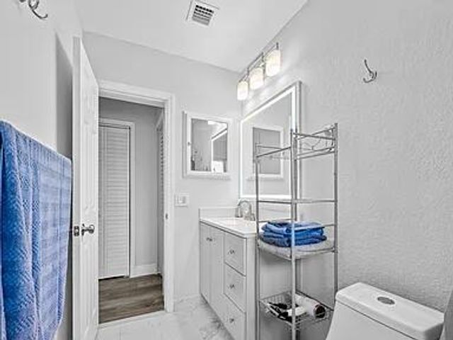 1208 NE 5th Avenue Unit 3, Fort Lauderdale, FL 33304