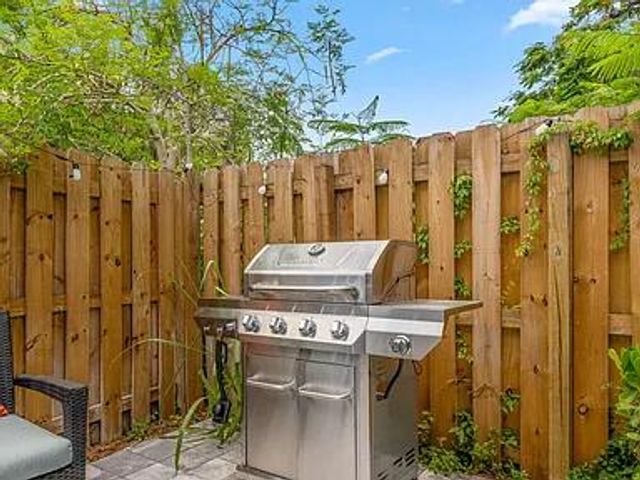1208 NE 5th Avenue Unit 3, Fort Lauderdale, FL 33304