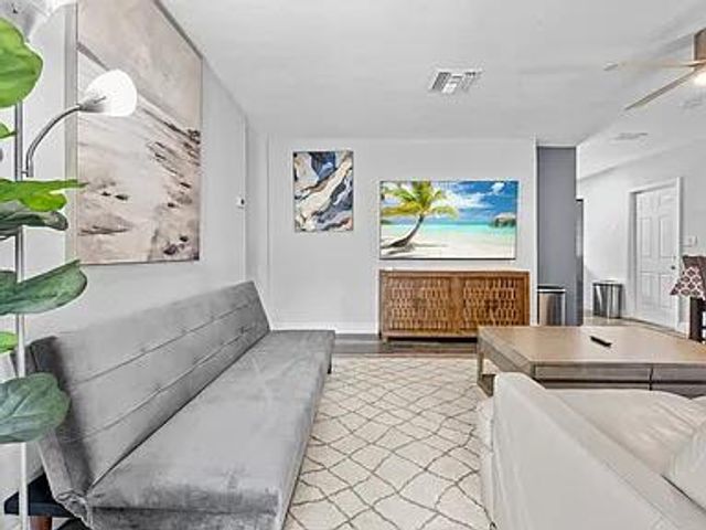 1208 NE 5th Avenue Unit 3, Fort Lauderdale, FL 33304