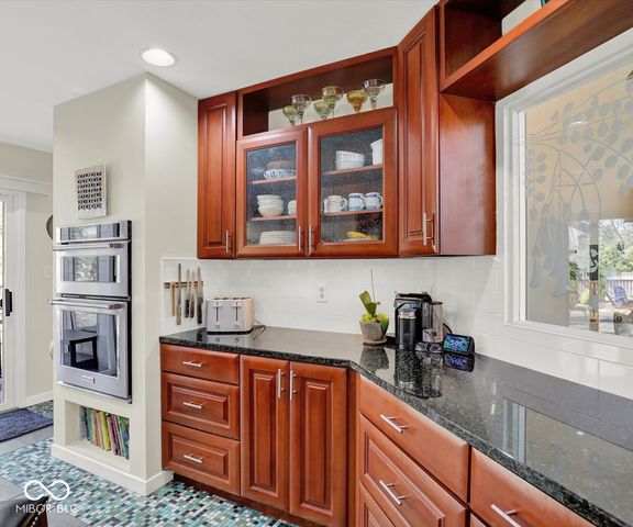 2609 S Trotters Run, Bloomington, IN 47401