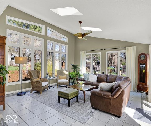 2609 S Trotters Run, Bloomington, IN 47401