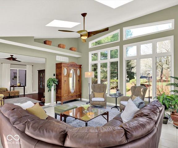 2609 S Trotters Run, Bloomington, IN 47401