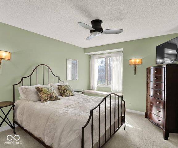 2609 S Trotters Run, Bloomington, IN 47401