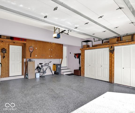 2609 S Trotters Run, Bloomington, IN 47401