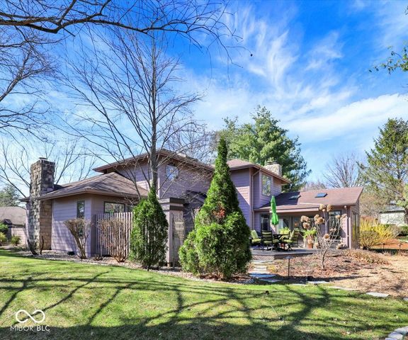 2609 S Trotters Run, Bloomington, IN 47401