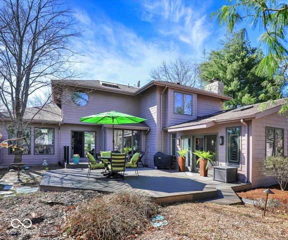 2609 S Trotters Run, Bloomington, IN 47401