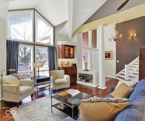 2609 S Trotters Run, Bloomington, IN 47401