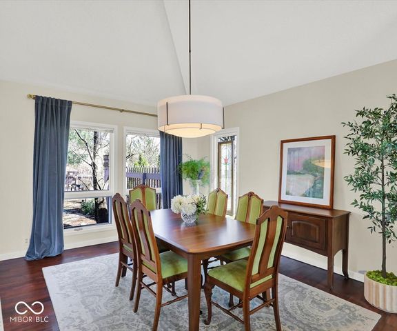 2609 S Trotters Run, Bloomington, IN 47401