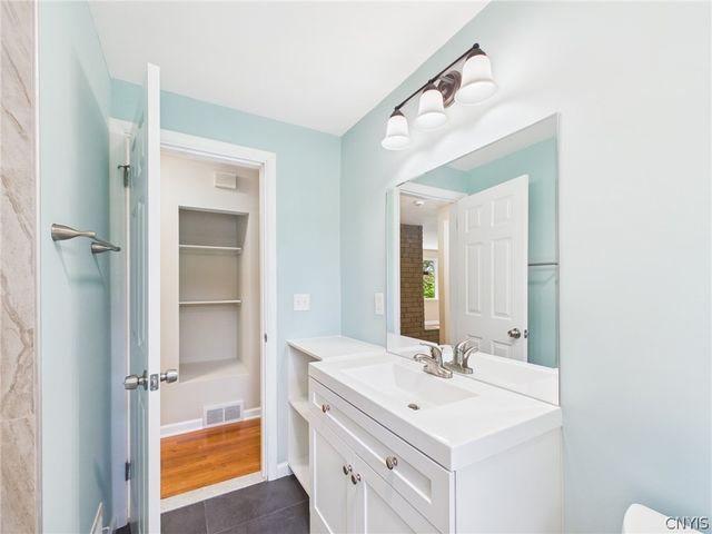 126 Downing Road, Dewitt, NY 13214