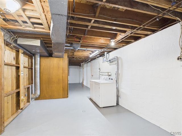 126 Downing Road, Dewitt, NY 13214