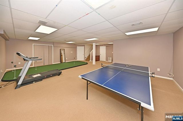 3 Schindler Court, Upper Saddle River, NJ 07458