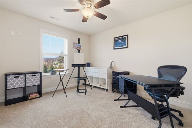 311 Eagle Dr, Cranberry Twp, PA 16066