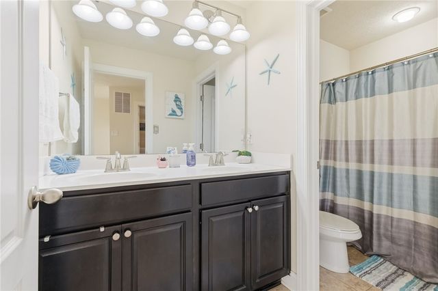 311 Eagle Dr, Cranberry Twp, PA 16066