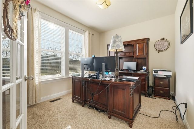 311 Eagle Dr, Cranberry Twp, PA 16066