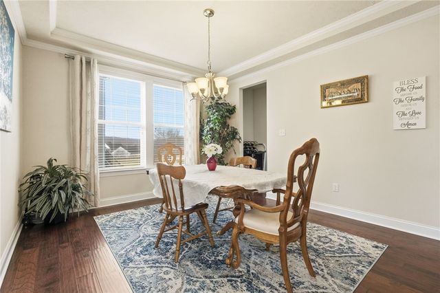 311 Eagle Dr, Cranberry Twp, PA 16066