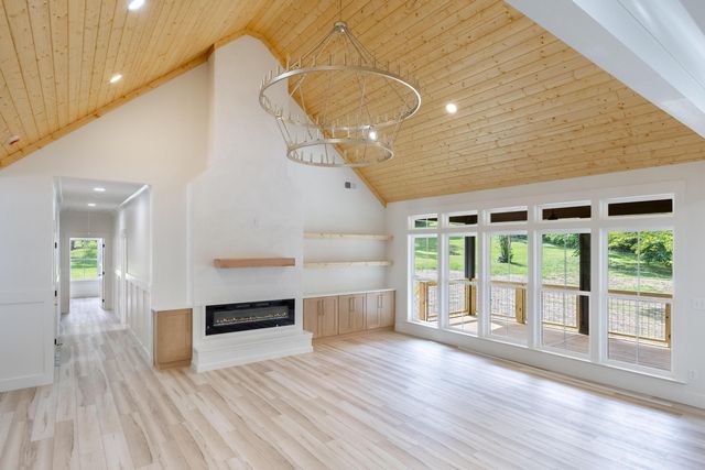 1706 Ray Jo Circle, Chattanooga, TN 37421