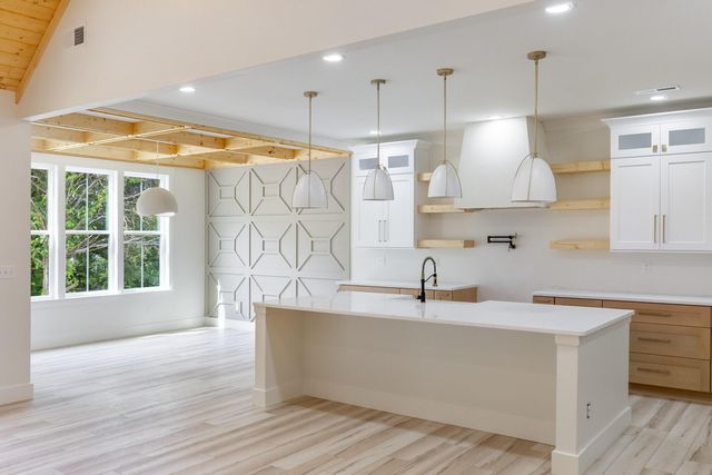 1706 Ray Jo Circle, Chattanooga, TN 37421