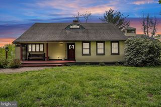 1224 CHARCOAL ROAD, Harrisburg, PA 17112