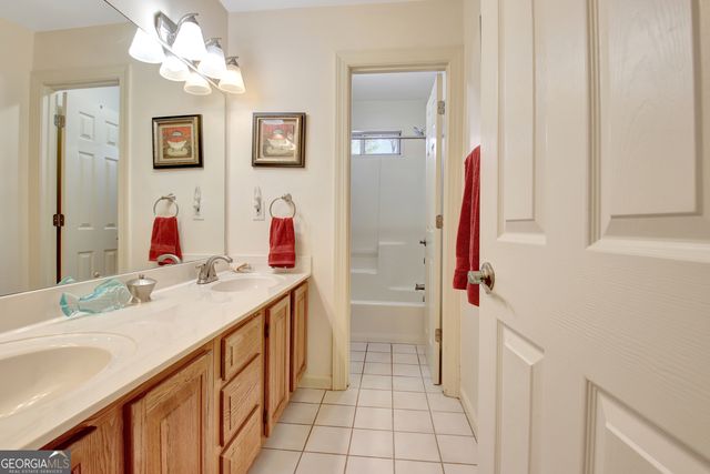 145 Old Plantation Way, Fayetteville, GA 30214