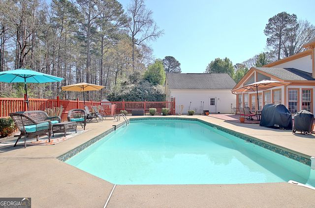 145 Old Plantation Way, Fayetteville, GA 30214