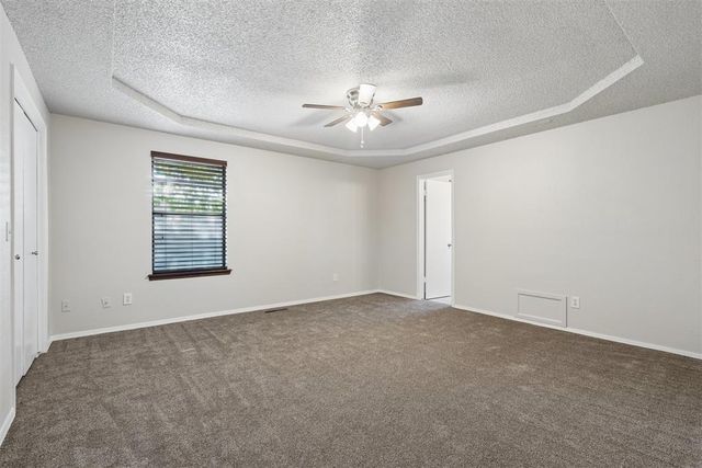 8724 Tracy Drive, Oklahoma City, OK 73132
