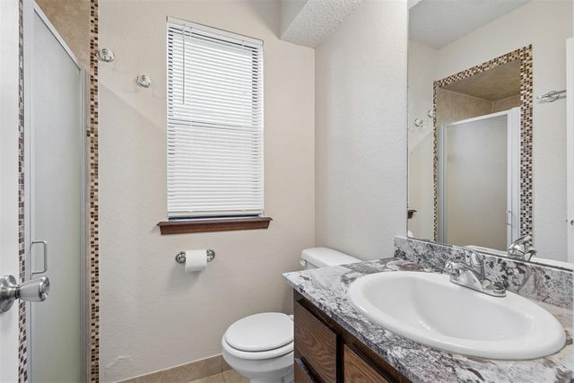 8724 Tracy Drive, Oklahoma City, OK 73132