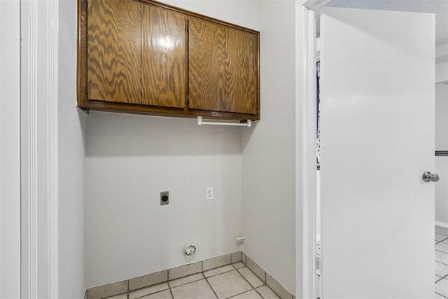 8724 Tracy Drive, Oklahoma City, OK 73132