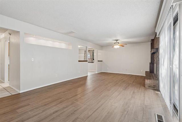 8724 Tracy Drive, Oklahoma City, OK 73132