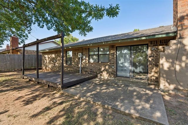 8724 Tracy Drive, Oklahoma City, OK 73132