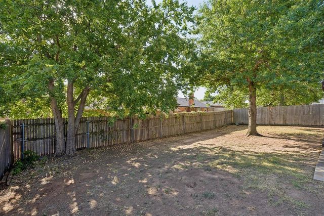 8724 Tracy Drive, Oklahoma City, OK 73132