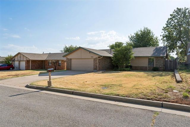 8724 Tracy Drive, Oklahoma City, OK 73132