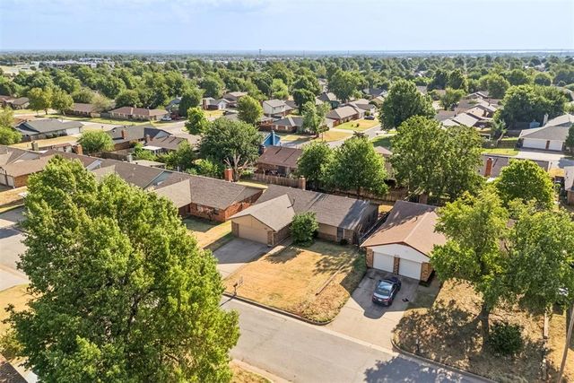 8724 Tracy Drive, Oklahoma City, OK 73132