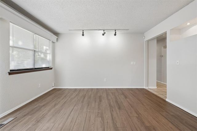 8724 Tracy Drive, Oklahoma City, OK 73132