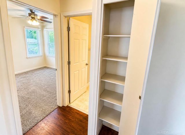 621 Bradley Avenue, Flint, MI 48503