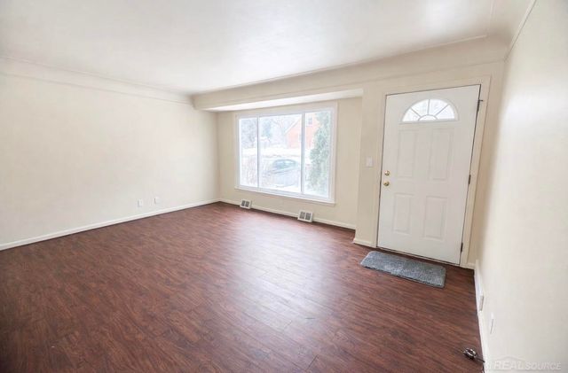 621 Bradley Avenue, Flint, MI 48503