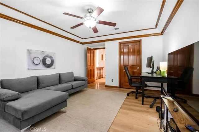 3735 W Woodside, Visalia, CA 93291