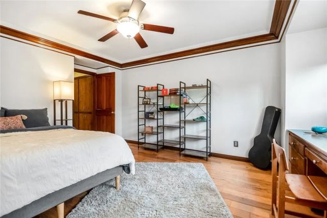 3735 W Woodside, Visalia, CA 93291