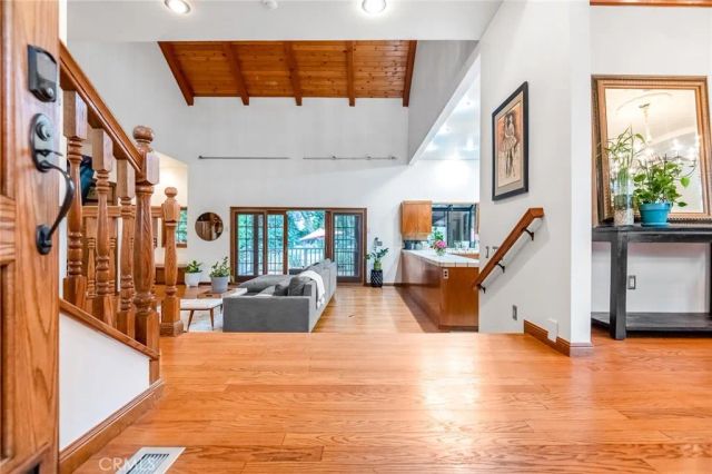 3735 W Woodside, Visalia, CA 93291