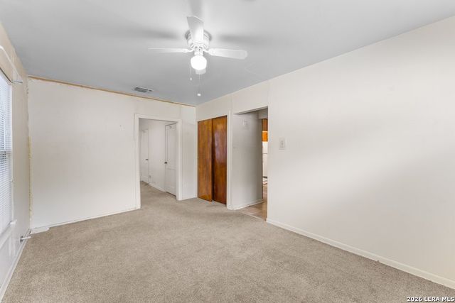 3627 W Poplar St, San Antonio, TX 78228