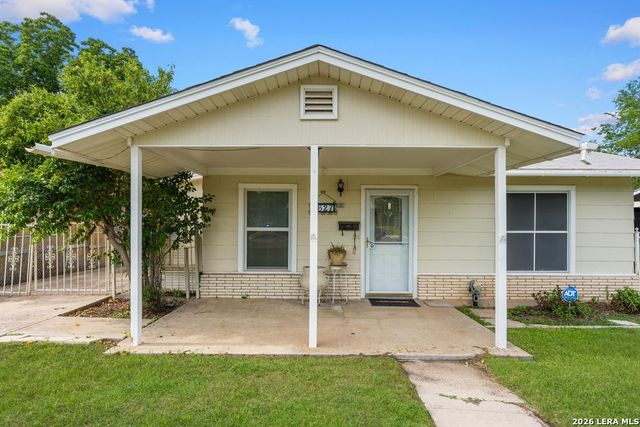3627 W Poplar St, San Antonio, TX 78228
