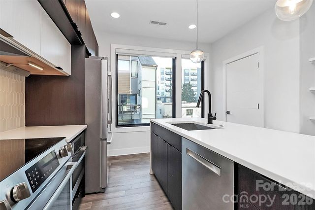 1214 Minter Place 27, Charlotte, NC 28203