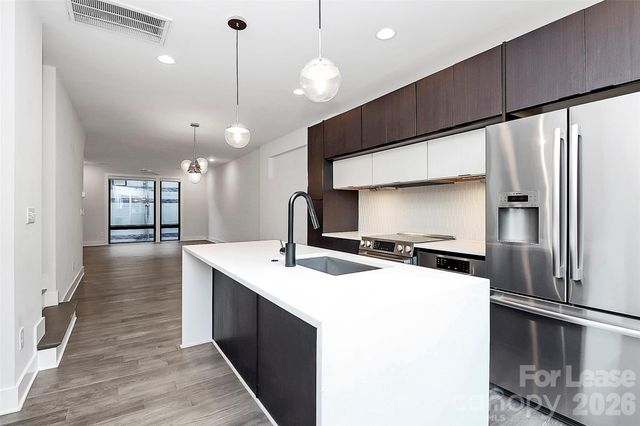 1214 Minter Place 27, Charlotte, NC 28203