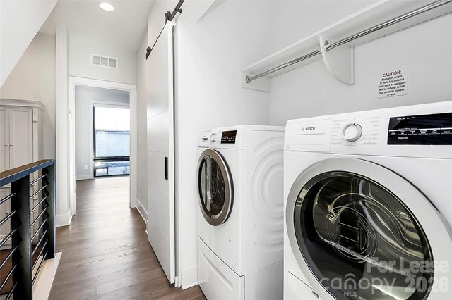 1214 Minter Place 27, Charlotte, NC 28203