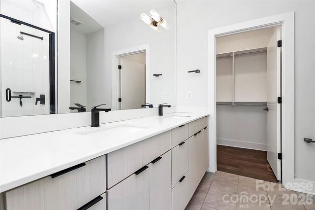 1214 Minter Place 27, Charlotte, NC 28203