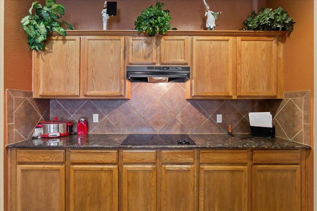 800 Cattail CIR, Harker Heights, TX 76548