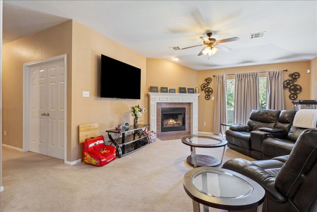 800 Cattail CIR, Harker Heights, TX 76548