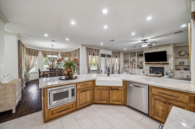 2830 Garcitas Creek, Richmond, TX 77406
