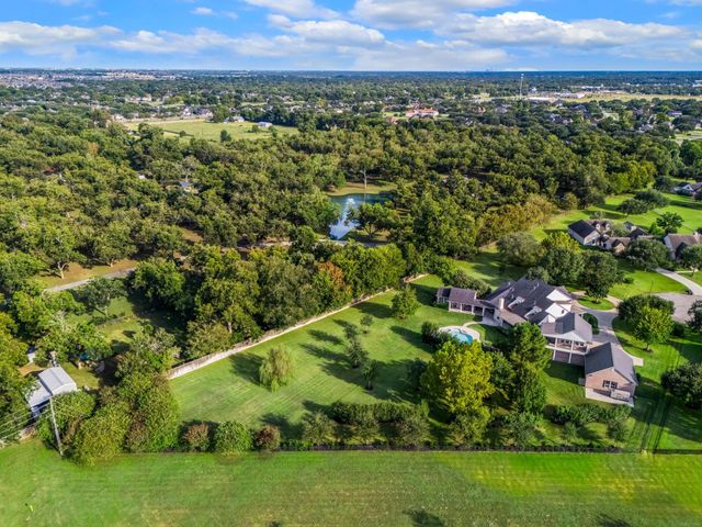 2830 Garcitas Creek, Richmond, TX 77406