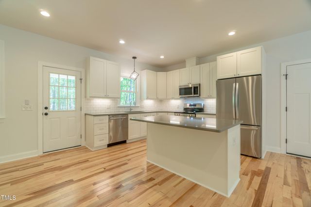 206 Goose Lane, Mebane, NC 27302